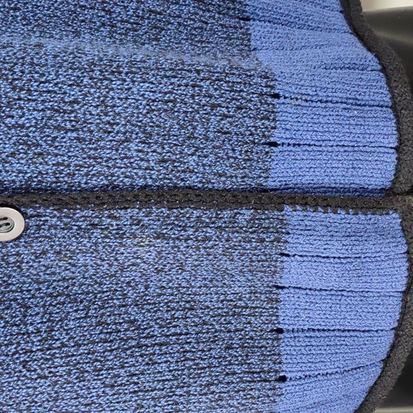 Fia Italia Handloomed Cardigan Sweater - Picture 2 of 8